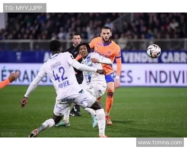 托利马主场迎战巴竞技期待激烈对决与精彩进球